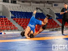 Фоторепортаж: Первый день чемпионата Дальнего Востока по вольной борьбе