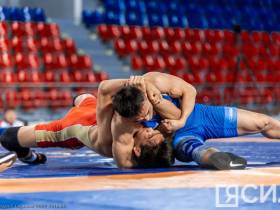 Фоторепортаж: Первый день чемпионата Дальнего Востока по вольной борьбе