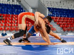 Фоторепортаж: Первый день чемпионата Дальнего Востока по вольной борьбе