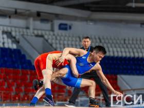 Фоторепортаж: Первый день чемпионата Дальнего Востока по вольной борьбе