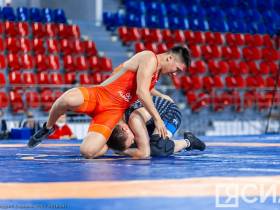 Фоторепортаж: Первый день чемпионата Дальнего Востока по вольной борьбе