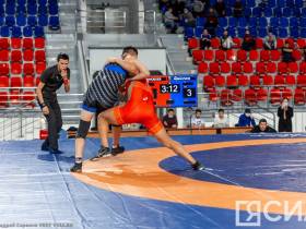 Фоторепортаж: Первый день чемпионата Дальнего Востока по вольной борьбе