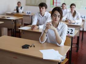 Топ-10 новостей: украинский кризис, чемпионат по борьбе и программа "Агростартап"