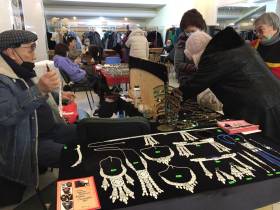 В Якутске открыли две выставки народных мастеров Якутии, Дальнего Востока и Сибири