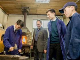 В Якутии отметят 25-летие сети президентских школ