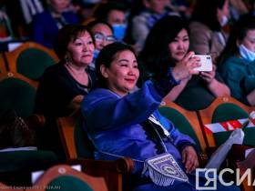 Анжелику Андрееву переизбрали председателем Союза женских организаций Якутии