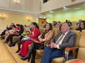 11 гимназий и лицеев Якутии получили сертификаты признания первого президента республики