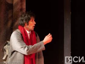 В Русском драмтеатре Якутска состоялась премьера комедии "Академия смеха"