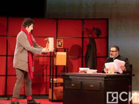 В Русском драмтеатре Якутска состоялась премьера комедии "Академия смеха"