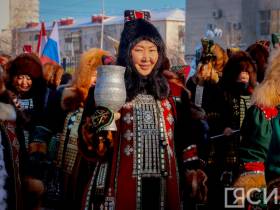 Масштабное шествие и осуохай. В Якутии стартовал Год культурного наследия народов России
