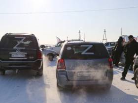 Город Удачный Якутии поддержал воинов России автопробегом