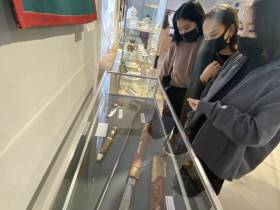 В Якутском музее открылась уникальная выставка декоративно-прикладного искусства