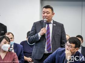 Жители Якутска приняли отчет правительства республики