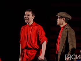 ФОТО. В Саха театре состоялась премьера спектакля «Маарыкчаан ыччаттара» от Сергея Потапова