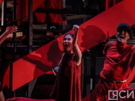 ФОТО. В Саха театре состоялась премьера спектакля «Маарыкчаан ыччаттара» от Сергея Потапова