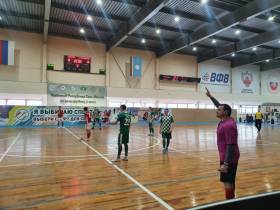 Проявили характер. В финале чемпионата Якутии по мини-футболу команда Ленского района одержала победу