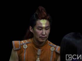 Премьера спектакля «Улуу Даарын»: Что происходит в закулисье театра Олонхо