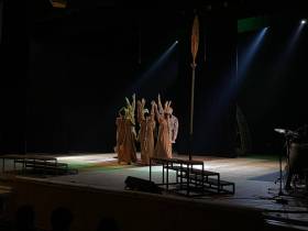 Премьера спектакля «Улуу Даарын»: Что происходит в закулисье театра Олонхо