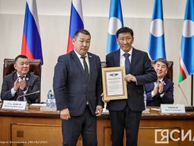 В Якутии поздравили работников ЖКХ с наступающим профессиональным праздником