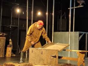 "Заставляет думать о людях". В Саха театре состоялась премьера спектакля «Розовая чайка»