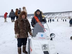 Гонки на оленях стали частью празднования Дня оленевода в Оленекском районе Якутии