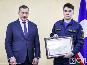 Дмитрий Садовников: Грамота президента - это высокая оценка всех, кто участвовал в борьбе с пожарами