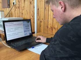 Студенты арктических колледжей Якутии смогут обучиться удаленно без подключения к интернету