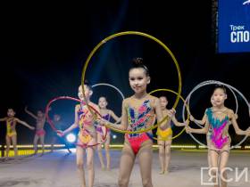 Фоторепортаж. Концерт Федерации художественной гимнастики Якутии с участием Арины и Дины Авериных