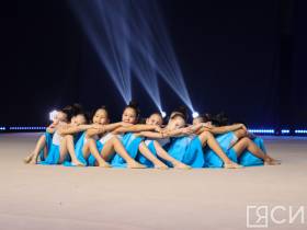 Фоторепортаж. Концерт Федерации художественной гимнастики Якутии с участием Арины и Дины Авериных