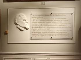 Три века голландского искусства выставили в галерее зарубежного искусства НХМ Якутии