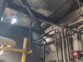 В Якутске во время пожара в производственном цехе пострадал мужчина