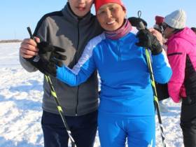 Трудовые коллективы Якутии состязались на лыжне