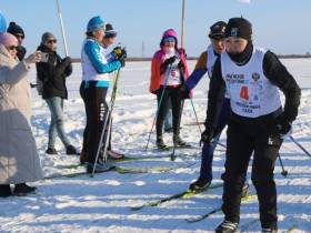 Трудовые коллективы Якутии состязались на лыжне