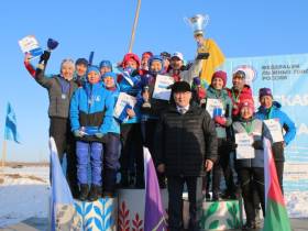 Трудовые коллективы Якутии состязались на лыжне