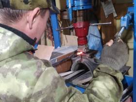 Анатолий Брызгалов из Намского района нашел свое призвание в кузнечном ремесле