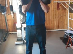 Соревнования по гиревому спорту прошли среди горноспасательных частей МЧС Якутии