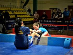 Команда села Чинэкэ выиграла турнир по мас-рестлингу среди наслегов Якутии