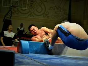 Команда села Чинэкэ выиграла турнир по мас-рестлингу среди наслегов Якутии