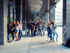 Одна из лучших школ России приглашает якутян на день открытых дверей онлайн