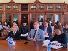 Вышла книга, посвященная 25-летию Национального центра аудиовизуального наследия народов Якутии