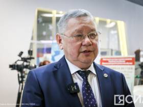 В Якутске открылась выставка архивных документов "Автономная Якутия: создание и становление"