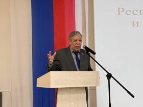 Историки и краеведы предлагают внедрить в школах предмет по изучению истории Якутии