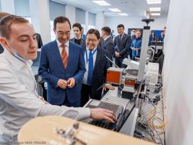 «Малая академия наук поддерживает юных ученых». Школьники Якутии о новом учебно-лабораторном корпусе