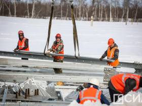 Дмитрий Бердников: Работы по Ленскому мосту ведутся по утвержденным графикам