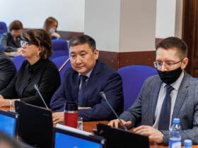 В Якутии реализуют федеральные меры поддержки экономики и населения