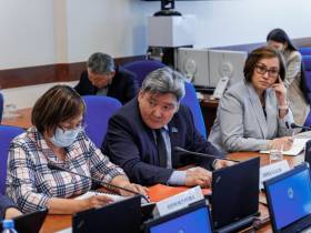 В Якутии реализуют федеральные меры поддержки экономики и населения