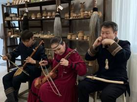 В Якутске состоялось открытие креативного пространства народных мастеров