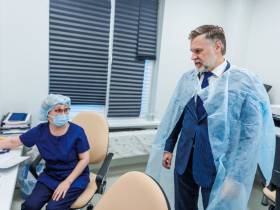 Кирилл Бычков проверил готовность к открытию кардио-сосудистого центра Якутии