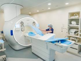 Кирилл Бычков проверил готовность к открытию кардио-сосудистого центра Якутии