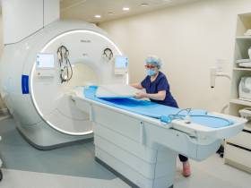 Кирилл Бычков проверил готовность к открытию кардио-сосудистого центра Якутии